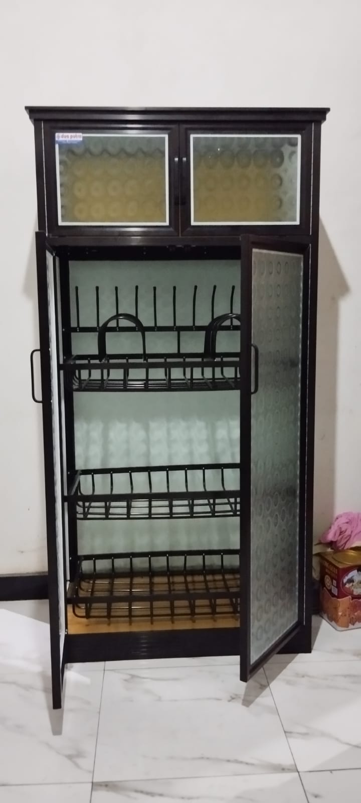 Rak aluminium kokoh untuk dapur dan gudang